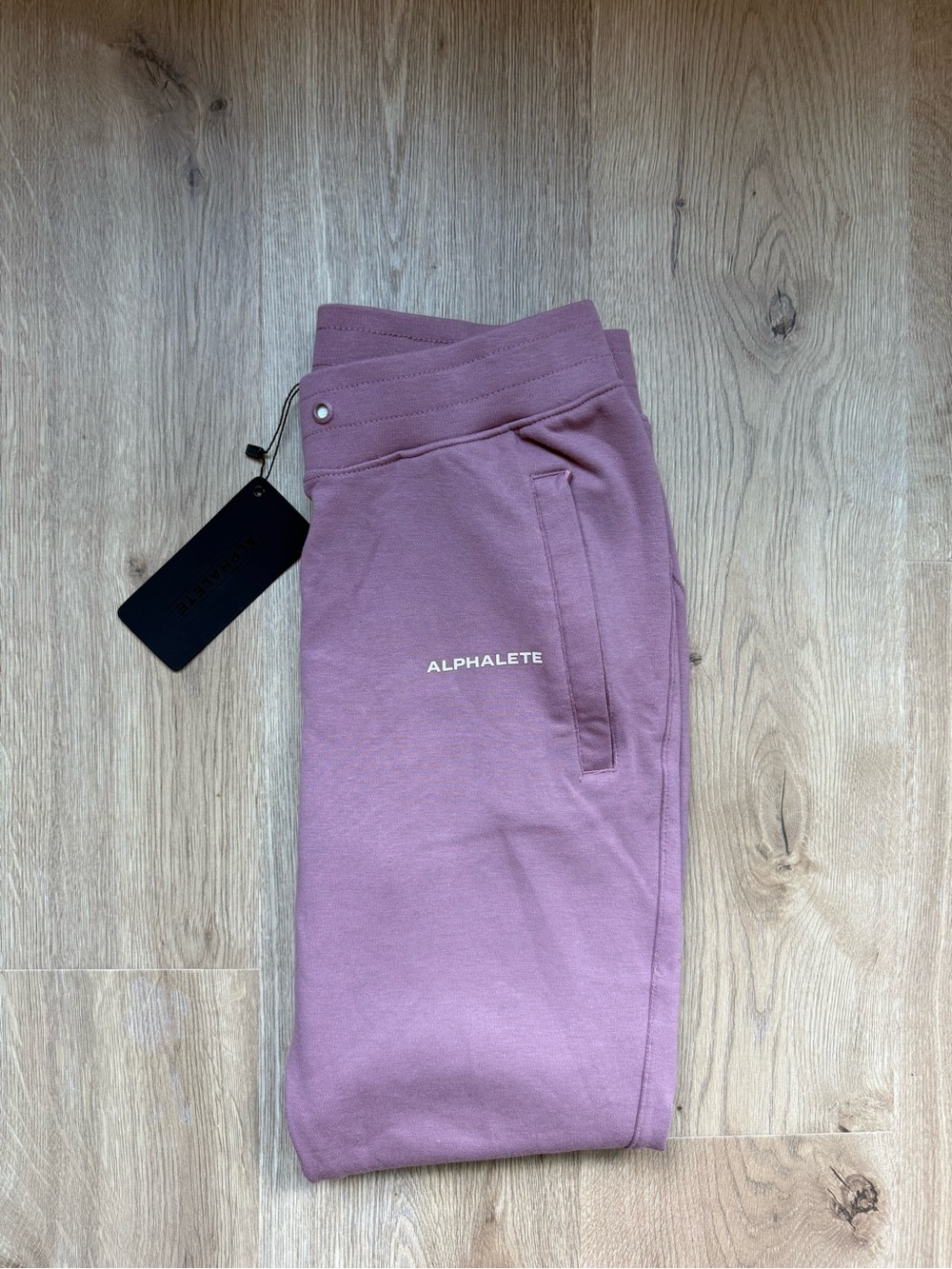 Alphalete Joggers | M